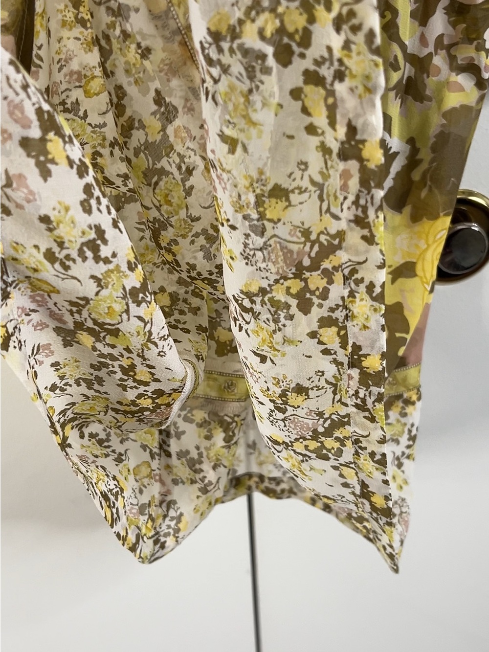 Joie Sheer Floral Boho mini dress Size Medium M Silk Blend 3/4 bell sleeve - Picture 5 of 11